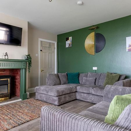Beachfront Apartment - Ground Floor Apartment With Sea Views, Next To The Beach, Bridlington, North Yorkshire Bessingby Bagian luar foto